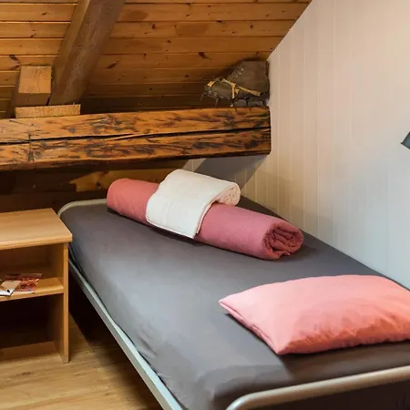 Hostel Balmers